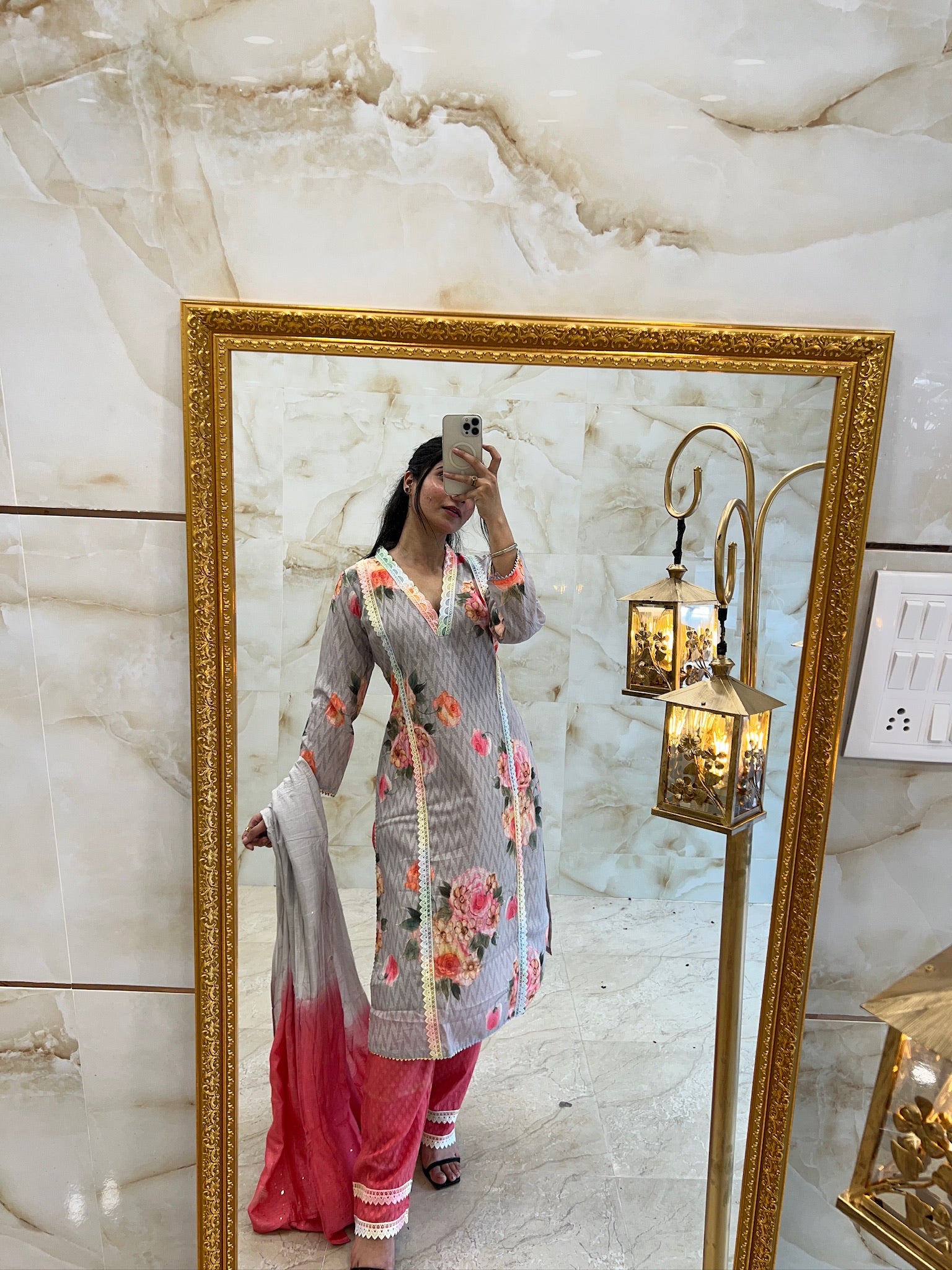 ✨Noor-e-Gulnaaz✨