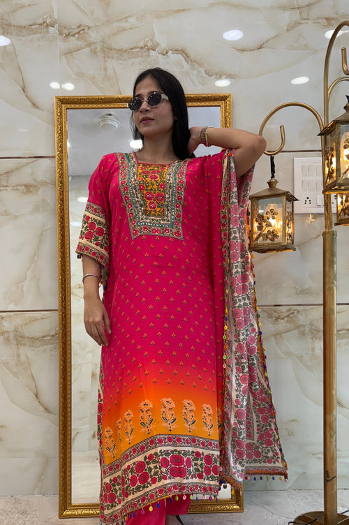 Gulaabi Kaftaan